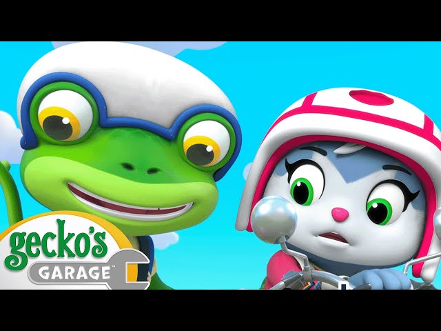 Runaway Motorcycle!! | Gecko's Garage | Cartoons For Kids | Toddler Fun Learning