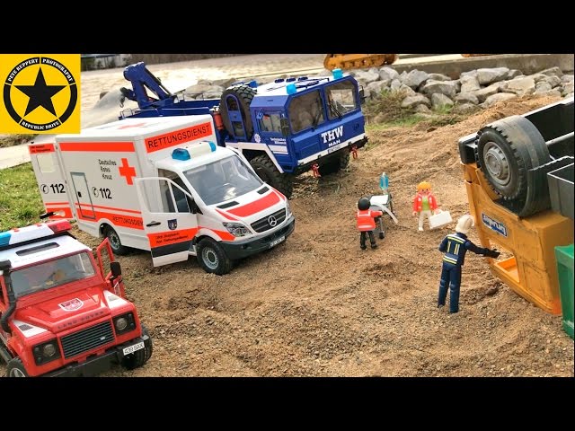 BRUDER Ambulance 🚔 🚑 TRUCKS Construction FAIL CRASH Recovery👍 THE BEAST MAN 6x6