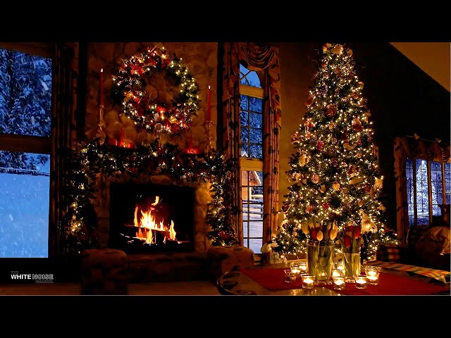 3 Hours Christmas Fireplace Ambience with Snow & Crackling Fireplace Sounds 🎅🎄⭐