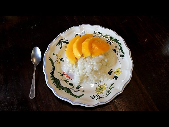 Sticky Rice with Mango and Coconut Milk - Morgane Recipes