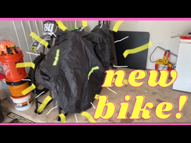 I BET YOU WONT GUESS WHAT MY NEW BIKE IS!?!? (1,000 SUBSCRIBER TRIBUTE)