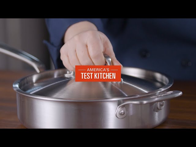 What’s the Difference Between a Skillet and a Sauté Pan? | Equipment Review