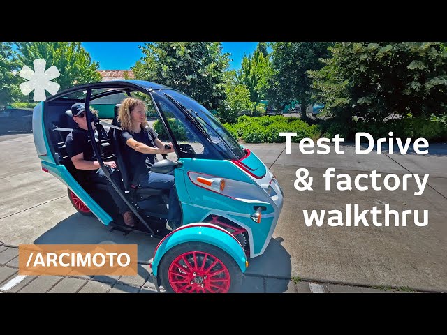 Arcimoto 3-wheel EV commuter blends bikes' fun + cars' safety