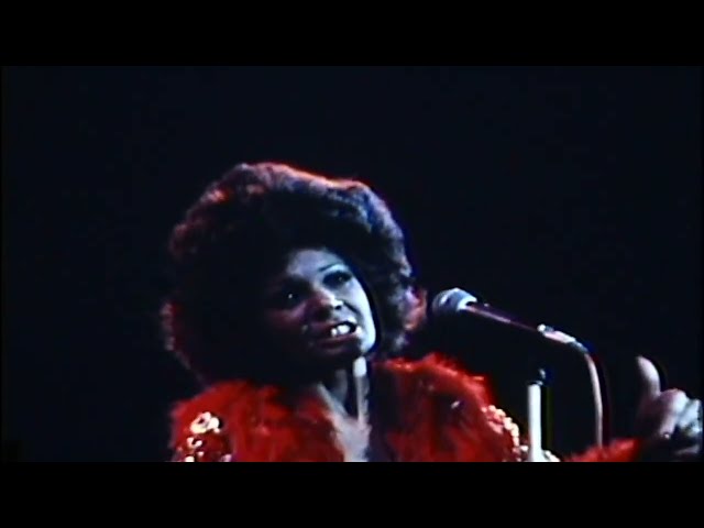 Shirley Bassey -(Tonight I gave) The Greatest Performance Of My Life-