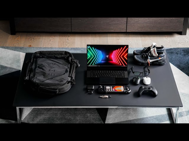 What's in My TECH Travel Bag - 2021
