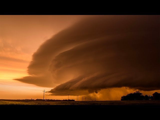 SUPERCELL STORM TIME LAPSE - Tornado and Lightning