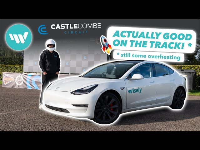 Setting a 1:20 Best Lap at Castle Combe in an EV! (Tesla Trackday)