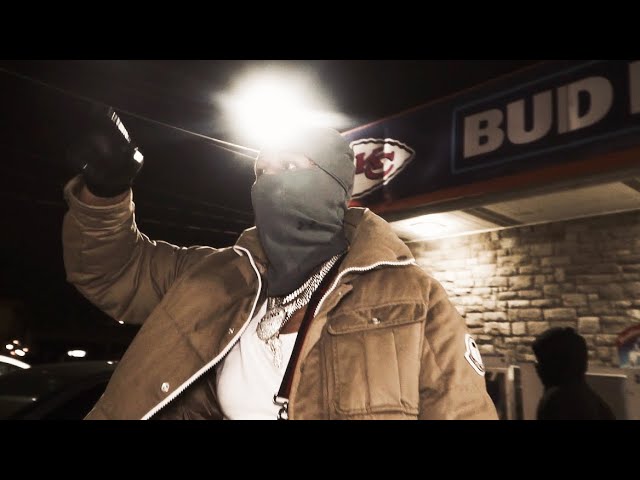EBK MadMaxx - He Is Not Me (Official Music Video)