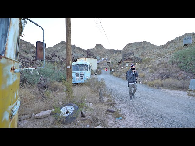 Touring the GHOST TOWN right outside of LAS VEGAS 🤭