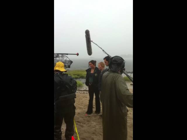 SVU Behind the scenes.. Shooting in the pouring rain.. Season #13