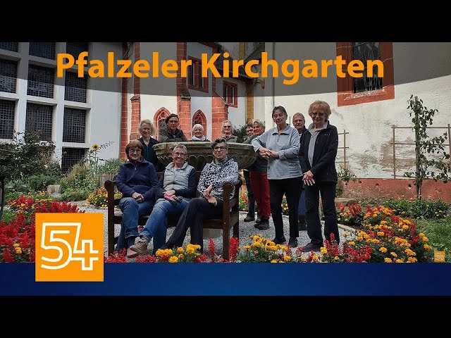 Der neue Pfalzeler Kirchgarten: Wie das "Grüne Dutzend" eine brachliegende Fläche zum Kleinod machte