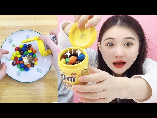Find Constellation Crystal Balls In M&M's! Which Zodiac Sign Belongs To You? | Funny Playshop