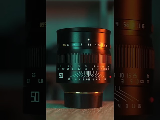 A Cheap (but powerful) Night Street Photography Lens