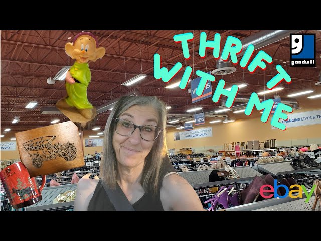 This Goodwill Closes in 1 Hour I can Do It - Thrift With Me