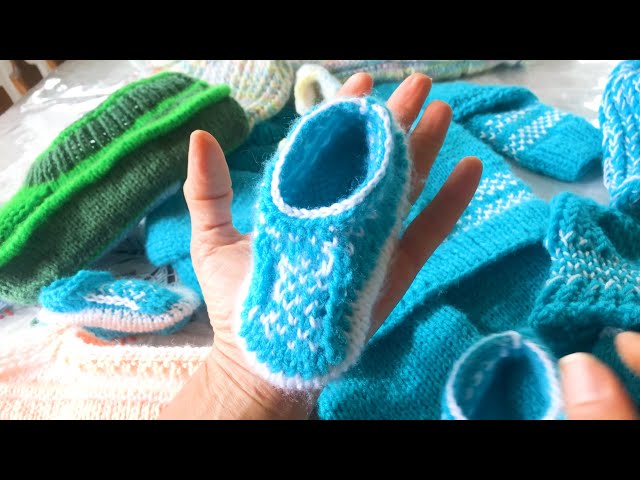 Make a Border / Frame around your Knitted Booties