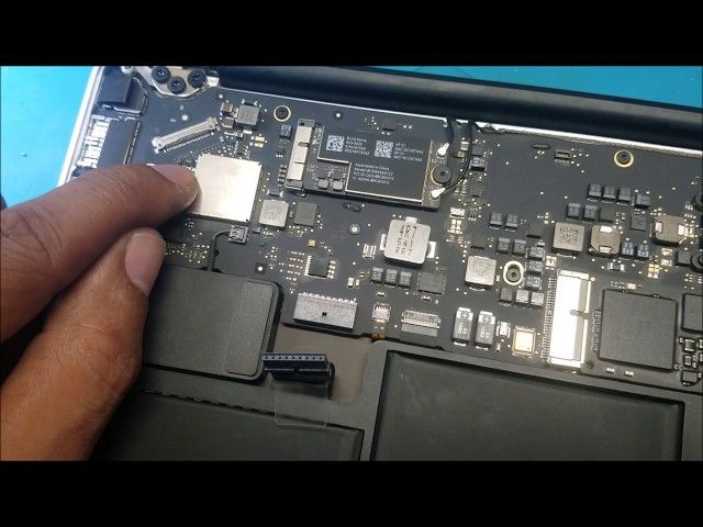 macbook air a1466 no display after screen replaced fix