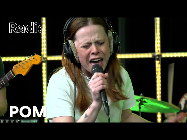 Pom - 'Down The Rabbit Hole' & 'Earth Sick'  Live @ 3FM VoorAan