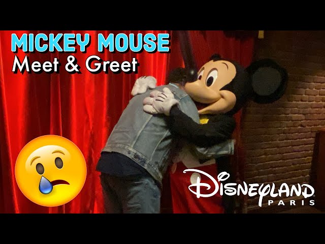 Disneyland Paris: My Emotional Meet & Greet with Mickey Mouse