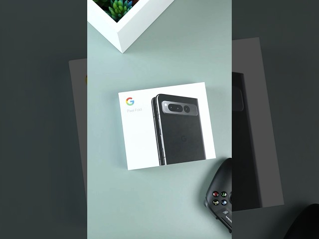 Google Pixel Fold! 😱In All of Its Glory!!🚨