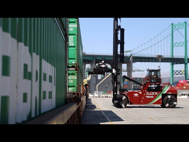 World's First Zero Emissions Top Handlers Performing Well at Port of Los Angeles