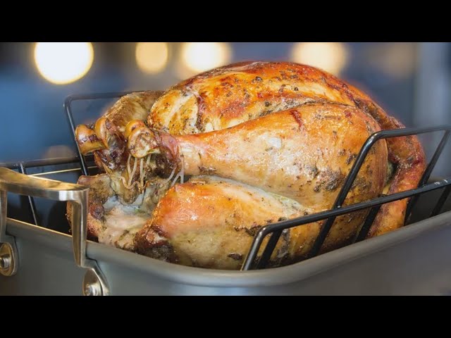 Big Mistakes Everyone Makes When Roasting Chicken
