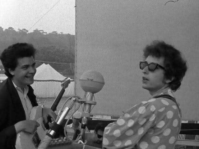 Bob Dylan rehearses before Newport 1965 with the Butterfield Blues Band
