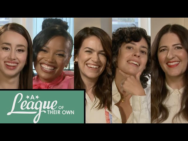 The Cast of A League Of Their Own Plays Who's Who