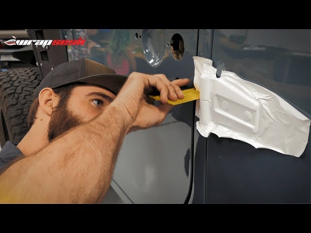 How to Vinyl Wrap a Hinge on a Jeep Wrangler