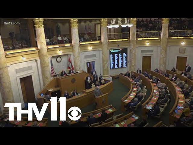 Historic Arkansas tax-cut bill moves along in special session