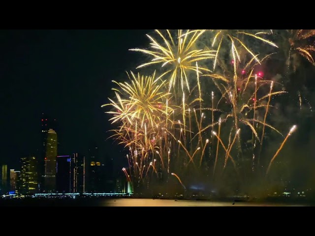 UAE National Day celebrations: Fireworks and performances in Dubai burj Khalifa #nationalday #uae