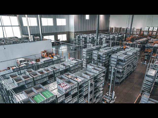 3PL uses robots to pick and ship orders in warehouse | Brightpick