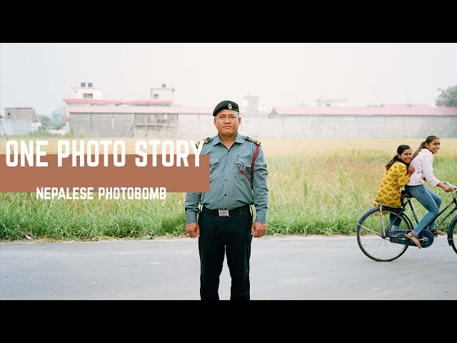 One Photo Story: Nepalese Guard Photobomb