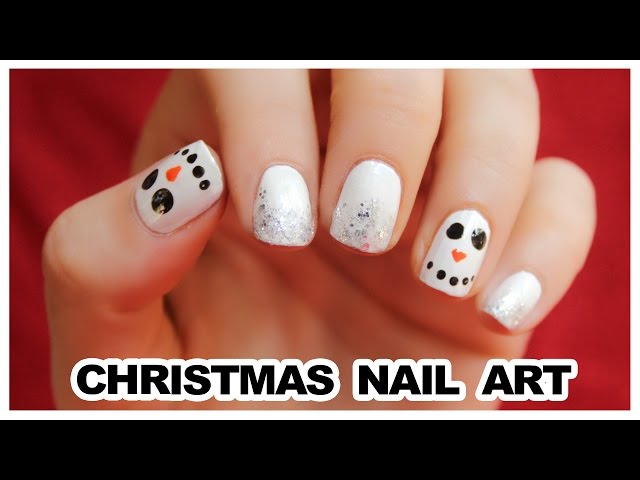 Simple Christmas Nail Art