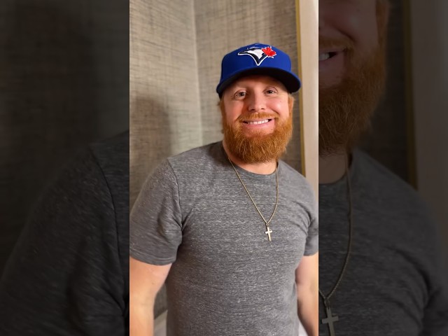 Your first look at Justin Turner in a #BlueJays hat!