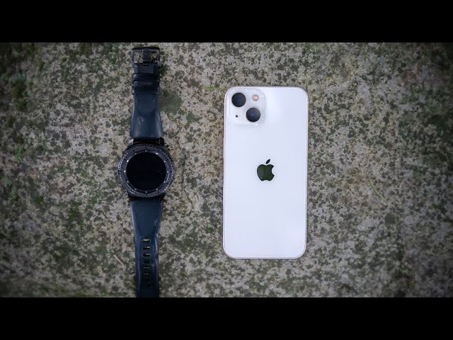 Using a Samsung Smartwatch on an iPhone - (get an Apple Watch instead)