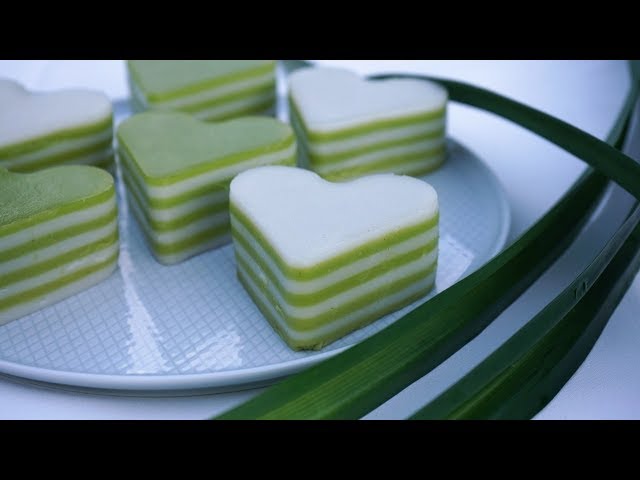 How to make Pandan and Coconut Layer Cake - Morgane Recipes