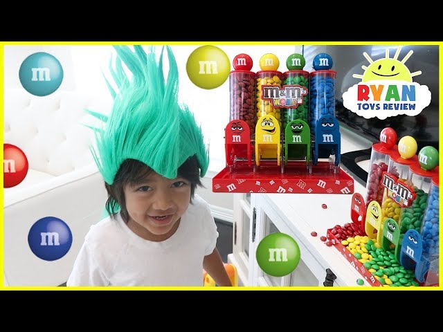 Learn Colors with M&M Candy for Children