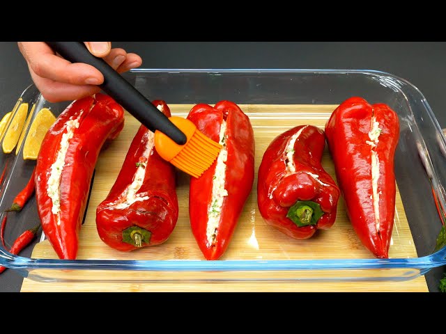 I learned this recipe in Greece. It drives everyone crazy! Peppers and cheese! 😋