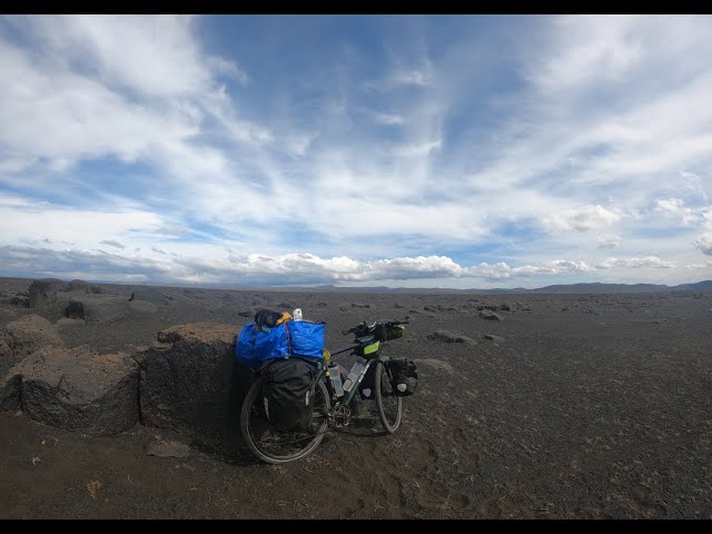 SOLO TUTTO - 50 Days Wild Solo Bikepacking Iceland
