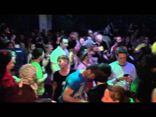 Warehouse Club - WMS - Teil3 - We are the Childern of the 90´s - Jens Lissat