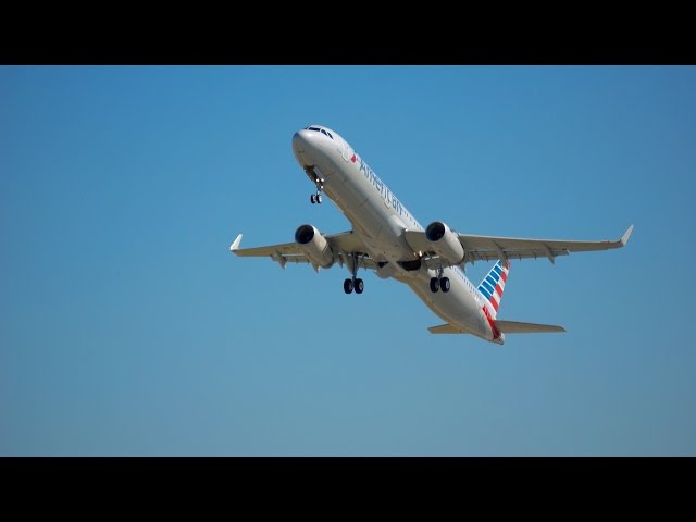 Airbus A321 American Airlines & Juneyao - A380 Finkenwerder
