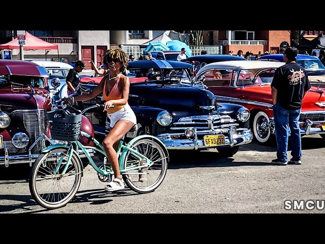 Venice Beach Classic Car Enthusiasts Unite to Raise Support and Spirits
