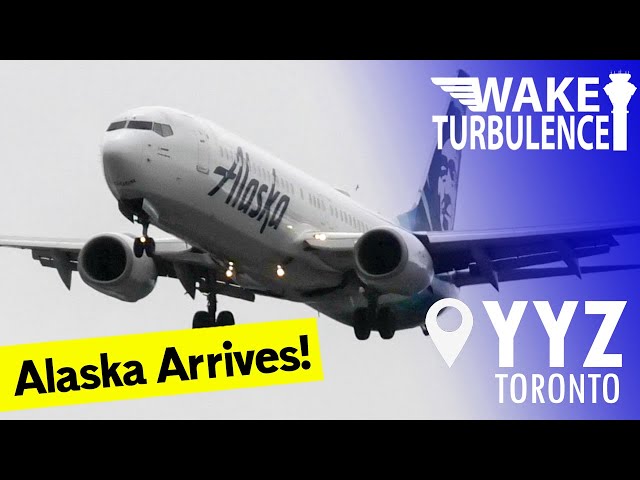 Alaska Boeing 737-900 Lands in Toronto