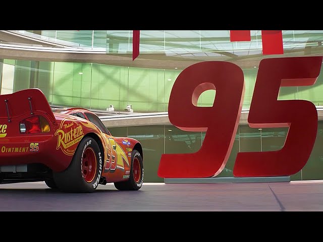 🚘  Lightning McQueen's New Training Center | Pixar Cars | Disney Kids