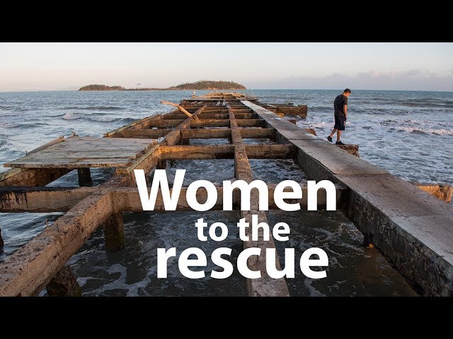 After hurricanes in Puerto Rico, women to the rescue