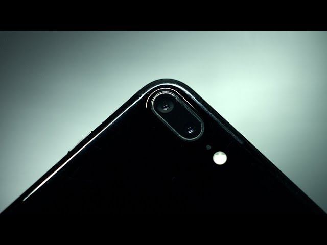 Jet Black iPhone SCRATCHES | 1 Year Later