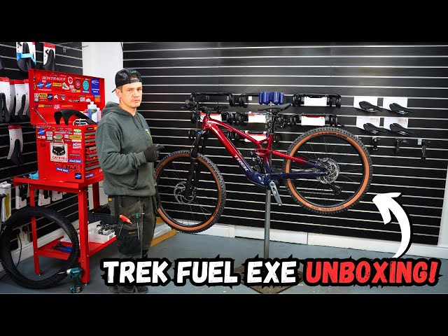 Trek Fuel EXe E-MTB Unboxing & First Impressions | Cycle Technology