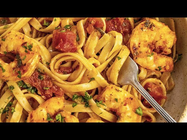 Shrimp Fra Diavolo - Spicy Italian Pasta!