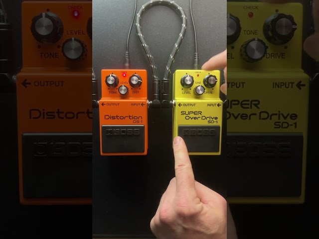 Lead guitar: BOSS DS-1 Distortion vs BOSS SD-1 Overdrive into a Marshall 1987x