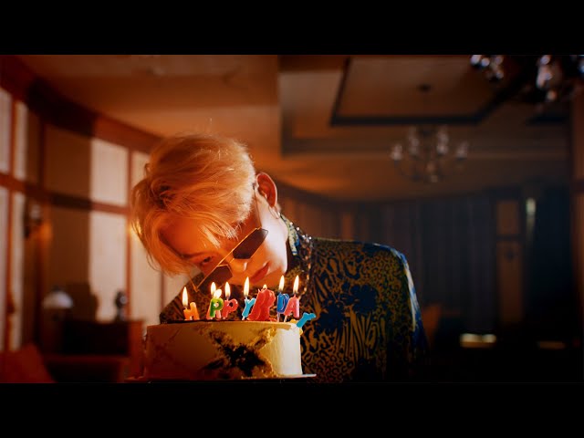 우진영(WOO JIN YOUNG) 'Happy Birthday' MV